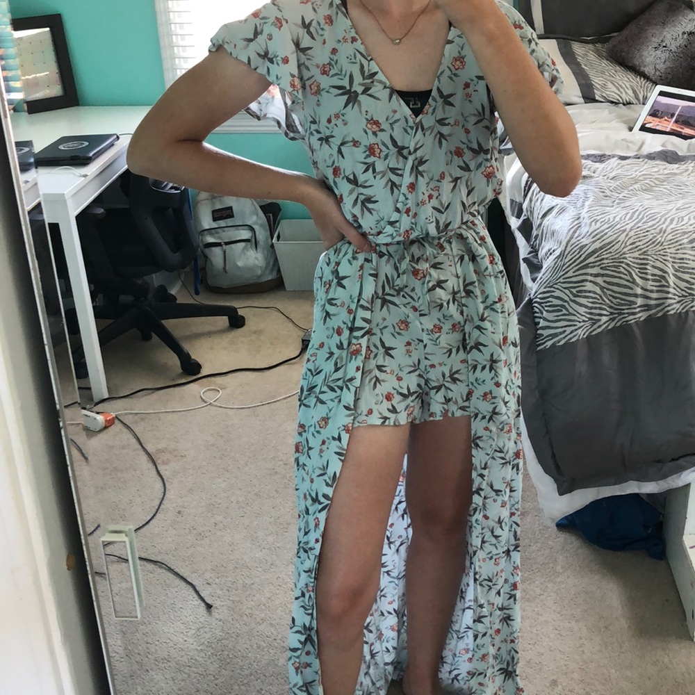 American Eagle flower romper/dress